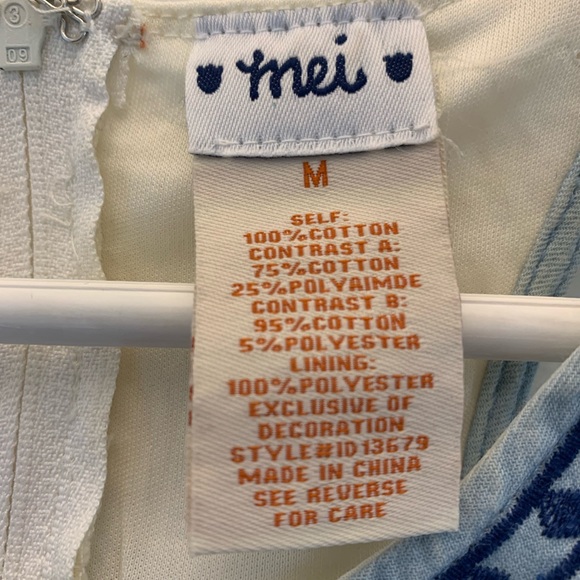 Boutique Dress! - Picture 5 of 7